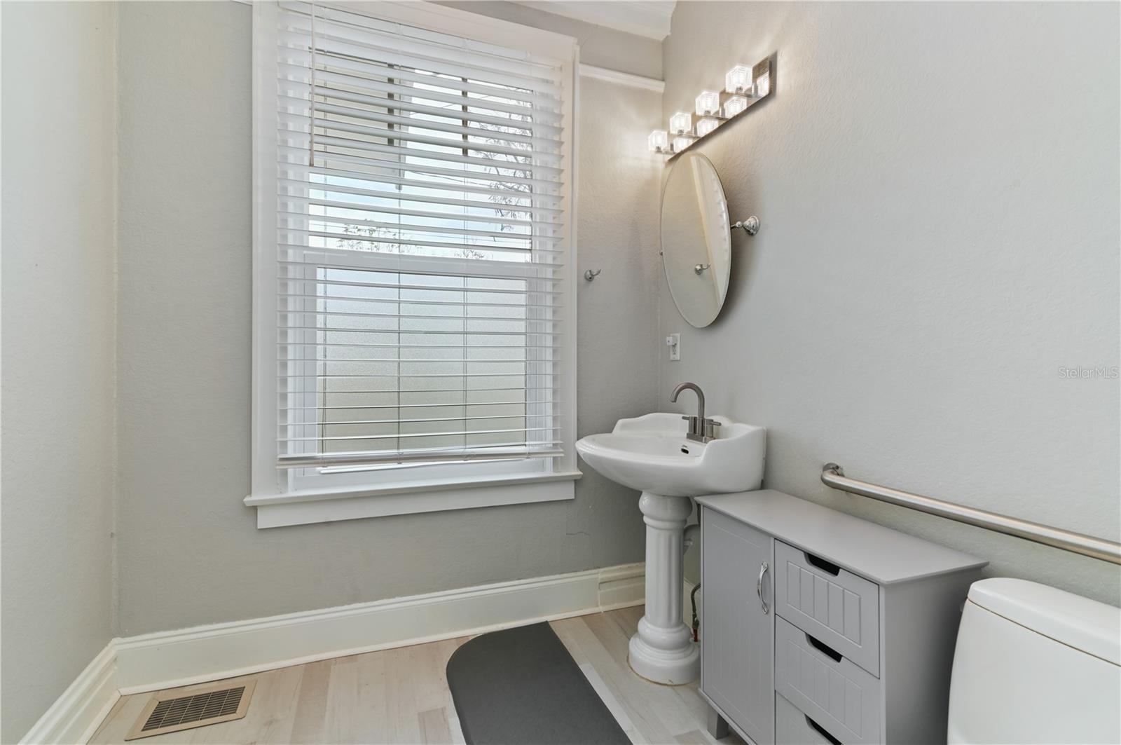 306 AVENUE C NE, WINTER HAVEN, FL, 33881