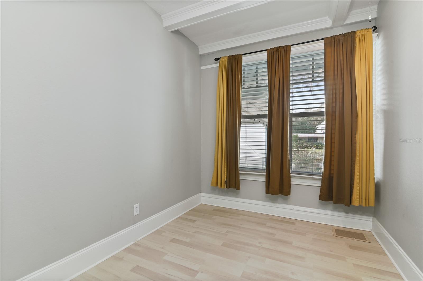 306 AVENUE C NE, WINTER HAVEN, FL, 33881