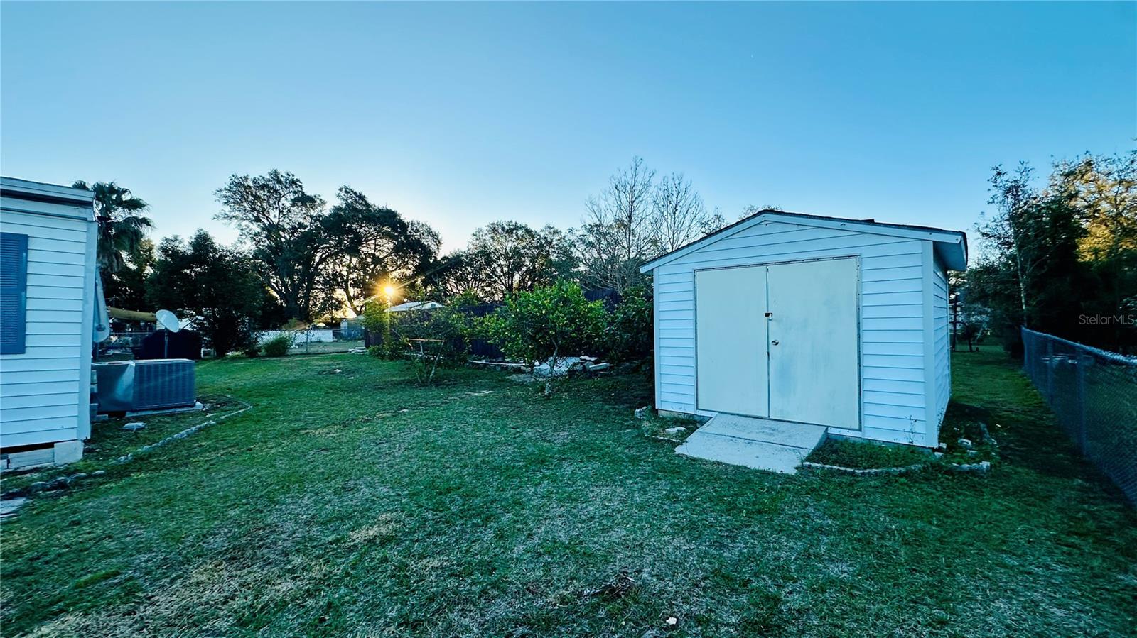 5443 GOLDEN GATE BLVD, POLK CITY, FL, 33868