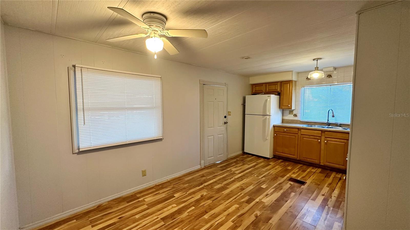 5443 GOLDEN GATE BLVD, POLK CITY, FL, 33868