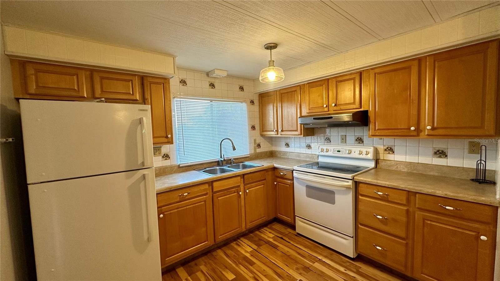 5443 GOLDEN GATE BLVD, POLK CITY, FL, 33868