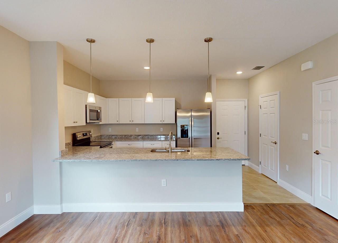 142 ELEVEN OAKS CIR #White Oak, EUSTIS, FL, 32726