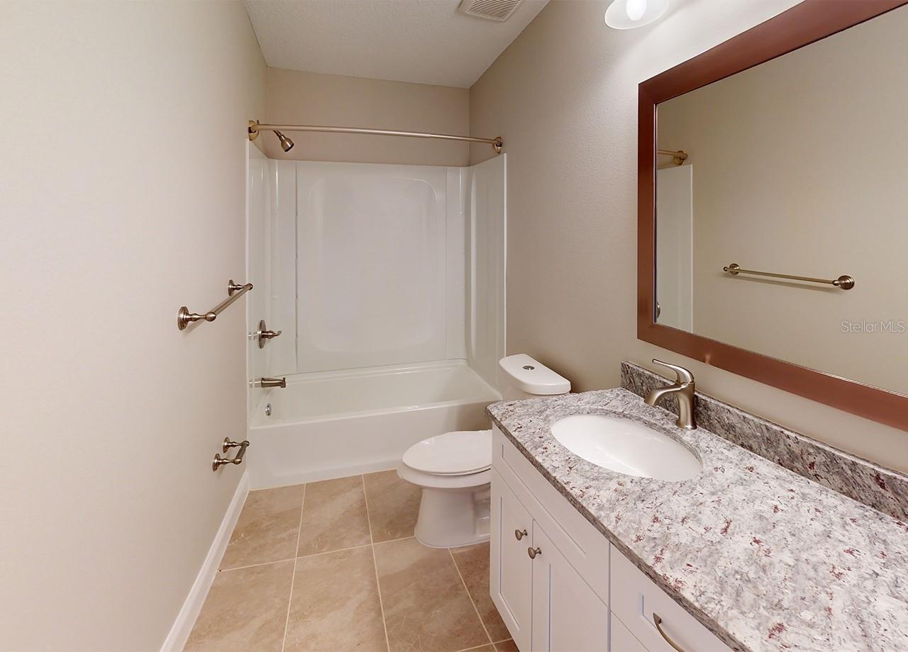 142 ELEVEN OAKS CIR #White Oak, EUSTIS, FL, 32726