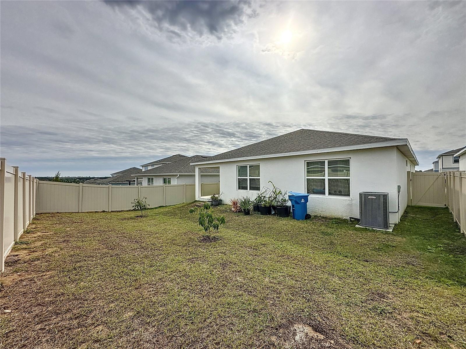 1623 ASPEN AVE, DAVENPORT, FL, 33837