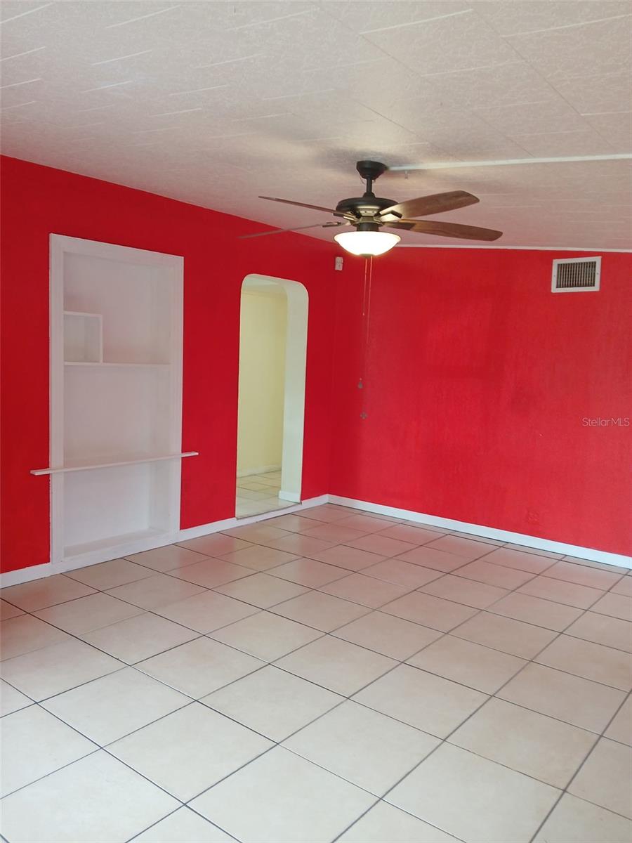 5209 10TH AVE S, GULFPORT, FL, 33707