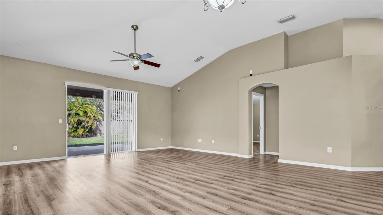 7612 WILTSHIRE PARK PL, APOLLO BEACH, FL, 33572