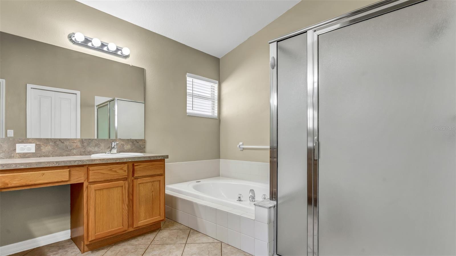 7612 WILTSHIRE PARK PL, APOLLO BEACH, FL, 33572