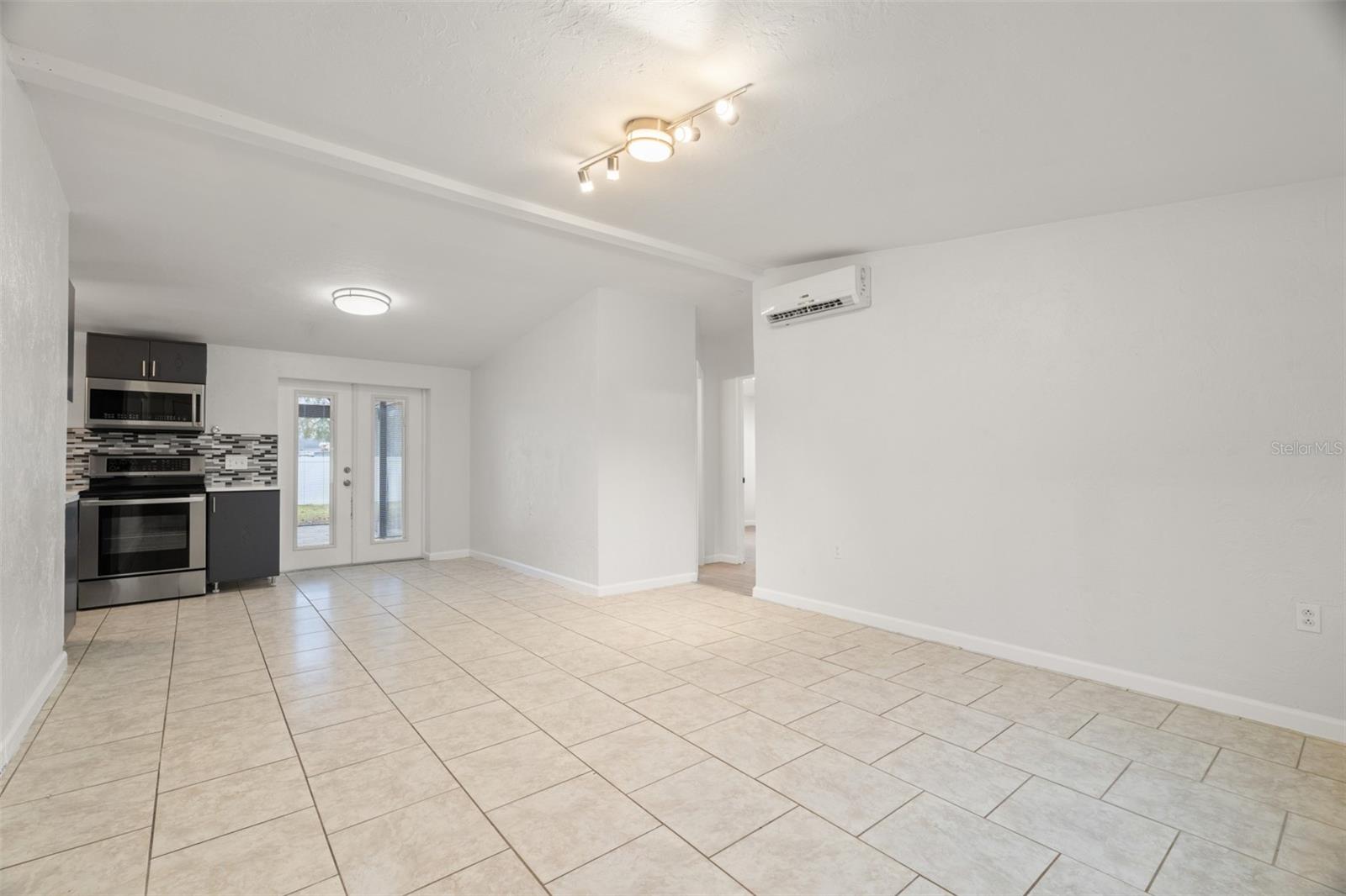 4042 RADNOR PL, SARASOTA, FL, 34233