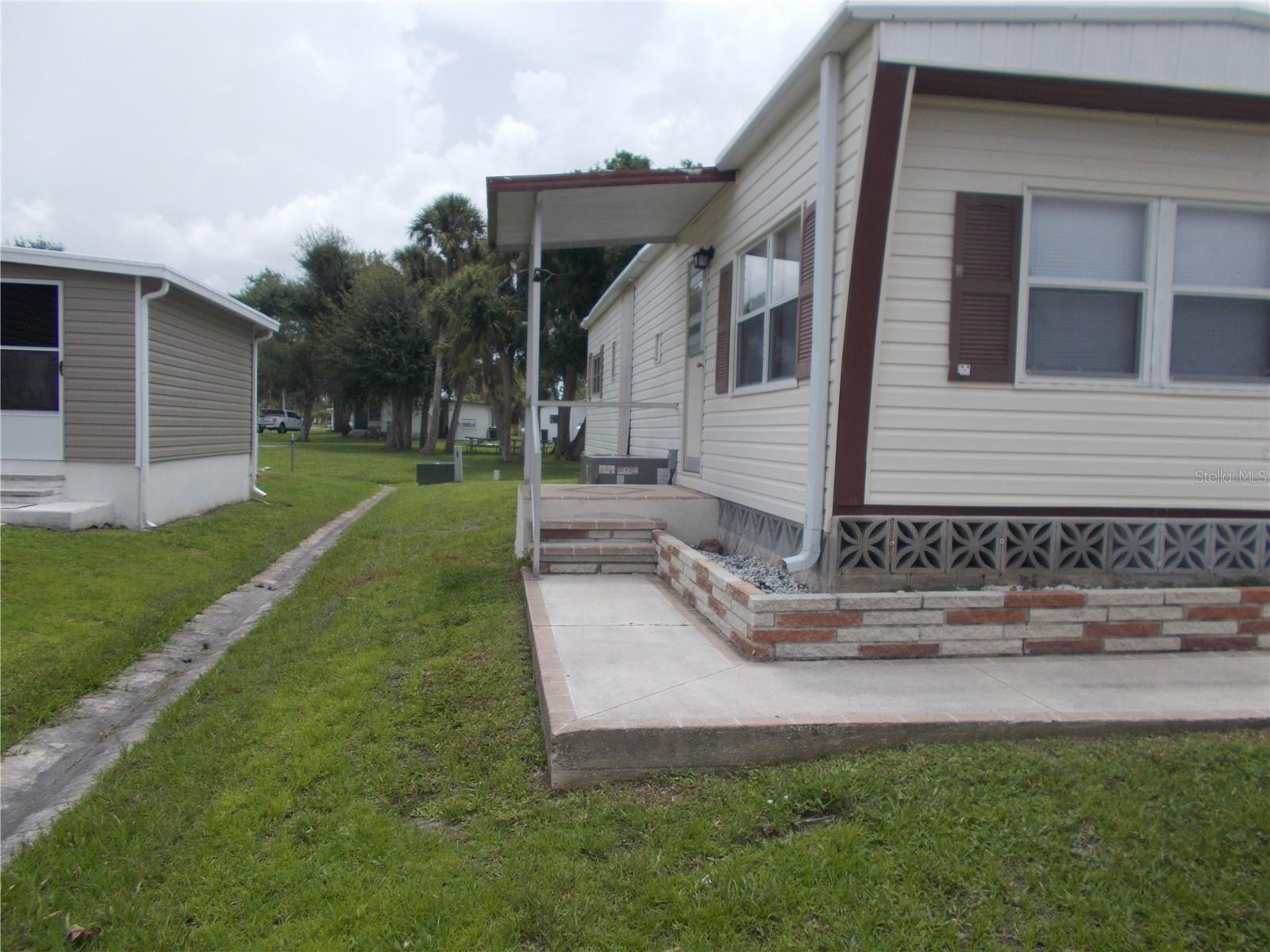 5733 HOLIDAY PARK BLVD, NORTH PORT, FL, 34287