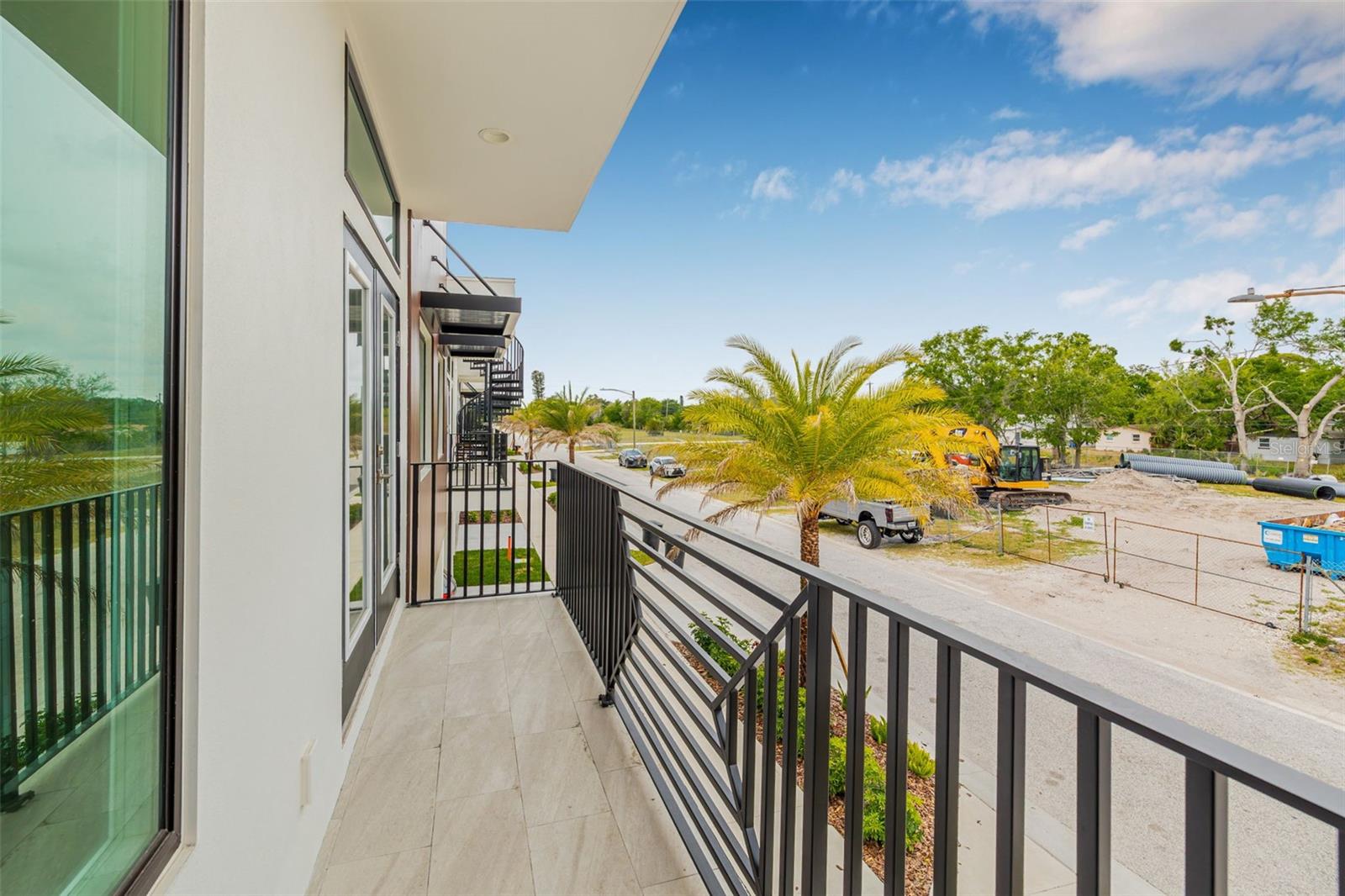 460 87TH AVENUE NORTH, ST PETERSBURG, FL, 33702