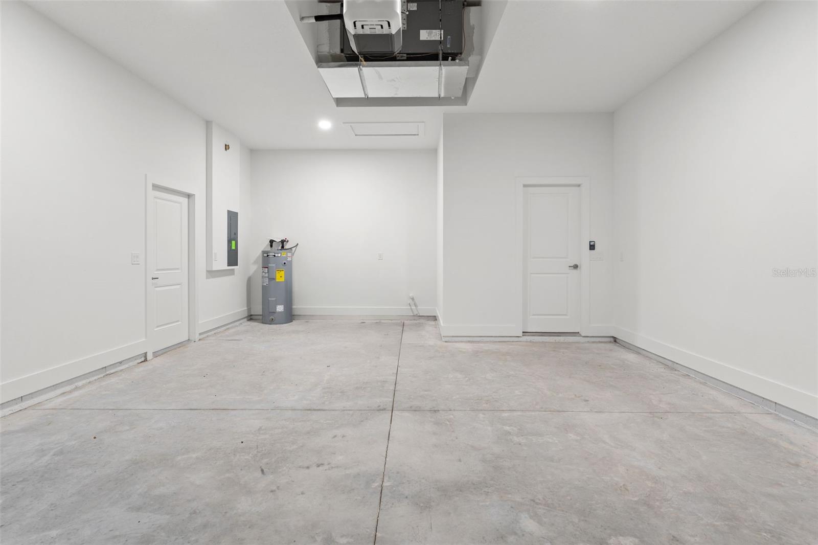 15171 POMP PARKWAY, WEEKI WACHEE, FL, 34614