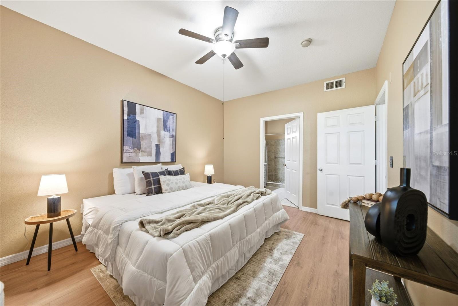 6663 QUEENS BOROUGH AVE #108, ORLANDO, FL, 32835