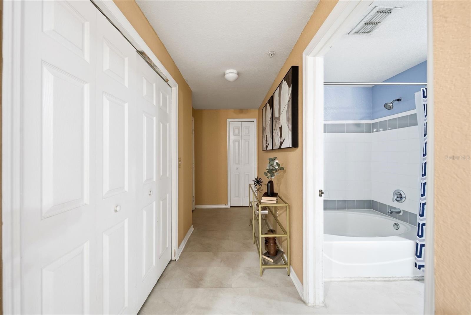 6663 QUEENS BOROUGH AVE #108, ORLANDO, FL, 32835