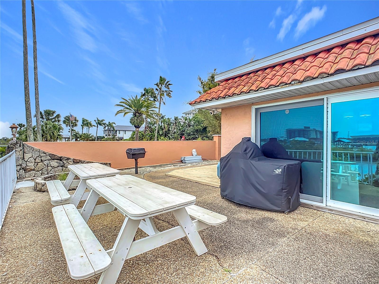 2 RICHMOND DR, NEW SMYRNA BEACH, FL, 32169