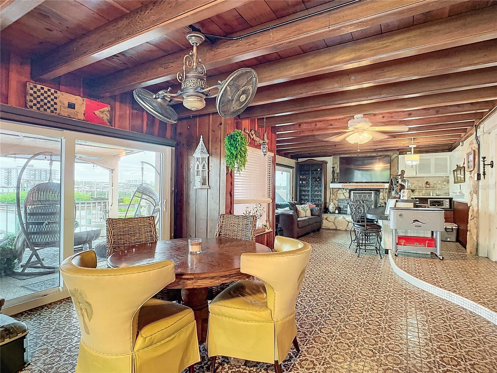 2 RICHMOND DR, NEW SMYRNA BEACH, FL, 32169