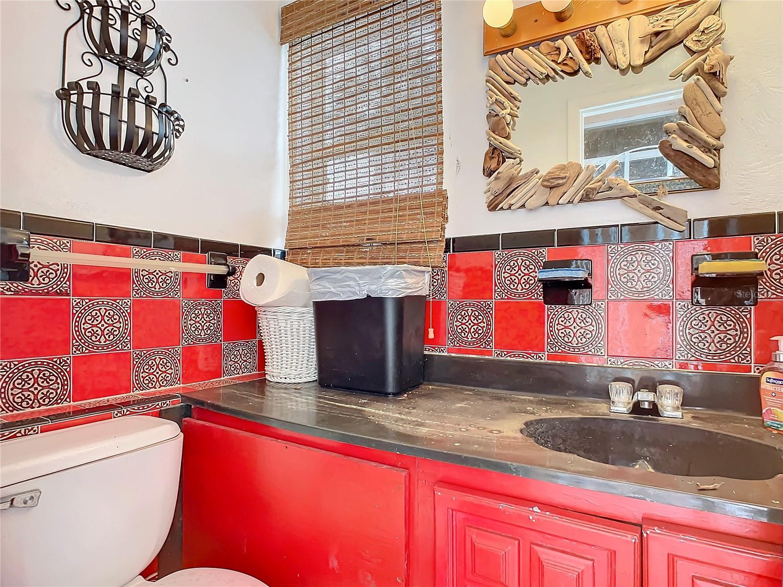 2 RICHMOND DR, NEW SMYRNA BEACH, FL, 32169