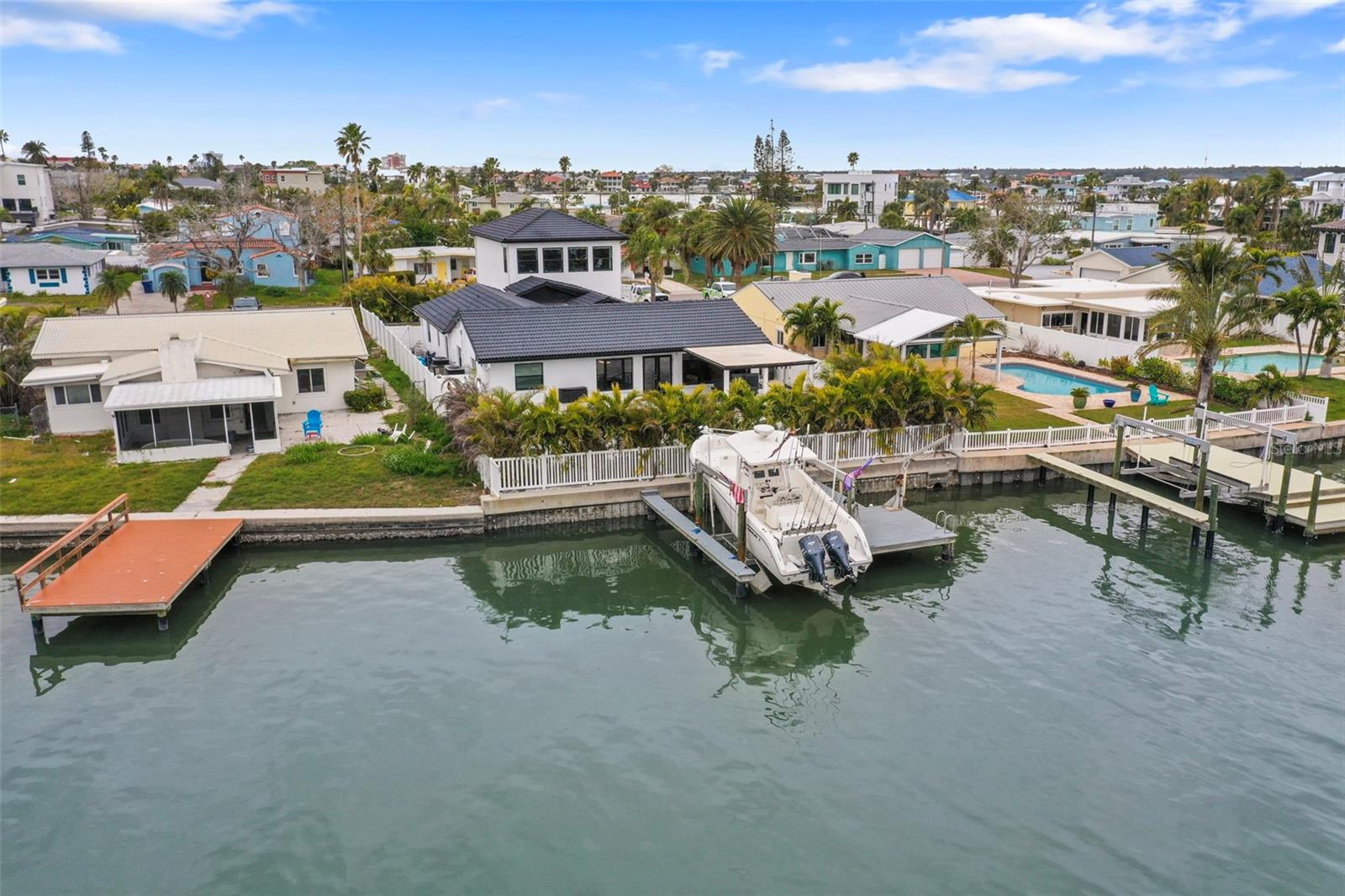 16015 REDINGTON DR, REDINGTON BEACH, FL, 33708