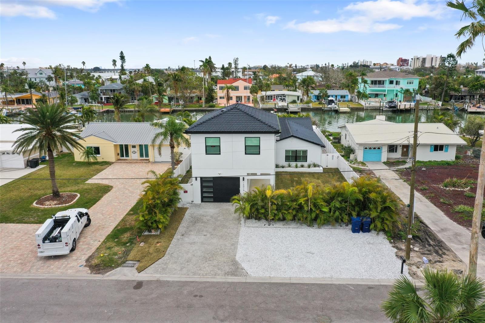 16015 REDINGTON DR, REDINGTON BEACH, FL, 33708