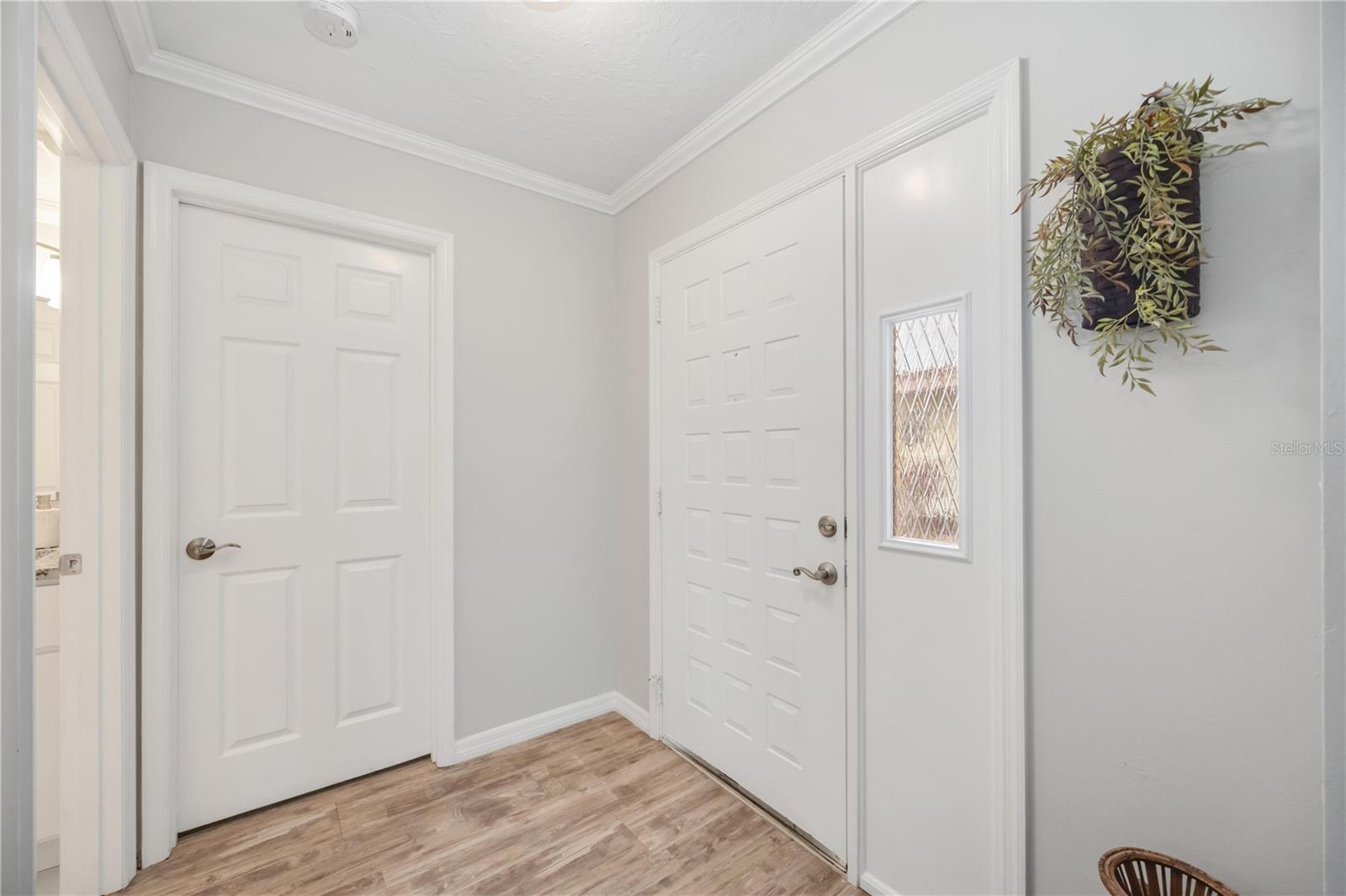 1775 LAKE PL #1775B, VENICE, FL, 34293
