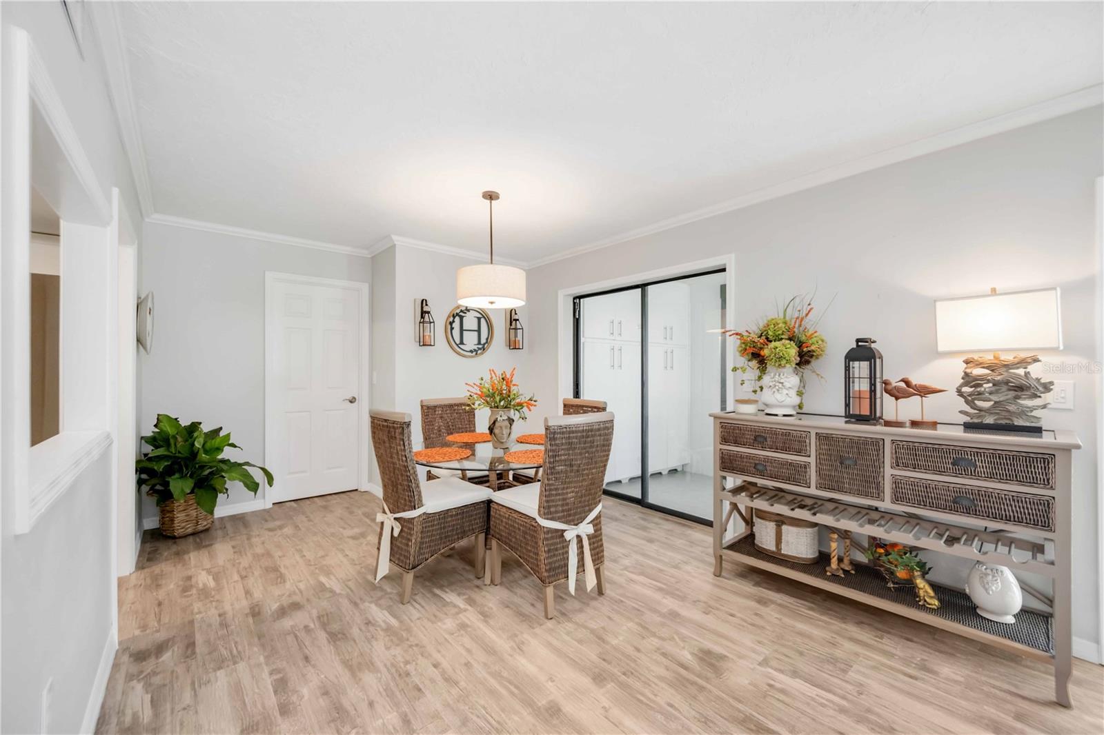 1775 LAKE PL #1775B, VENICE, FL, 34293