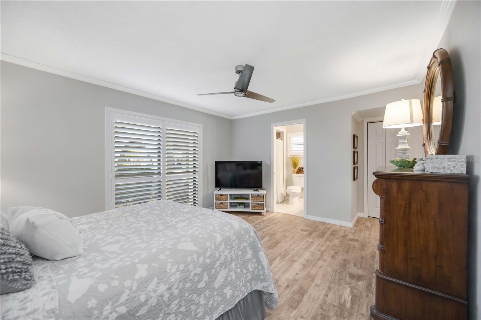 1775 LAKE PL #1775B, VENICE, FL, 34293