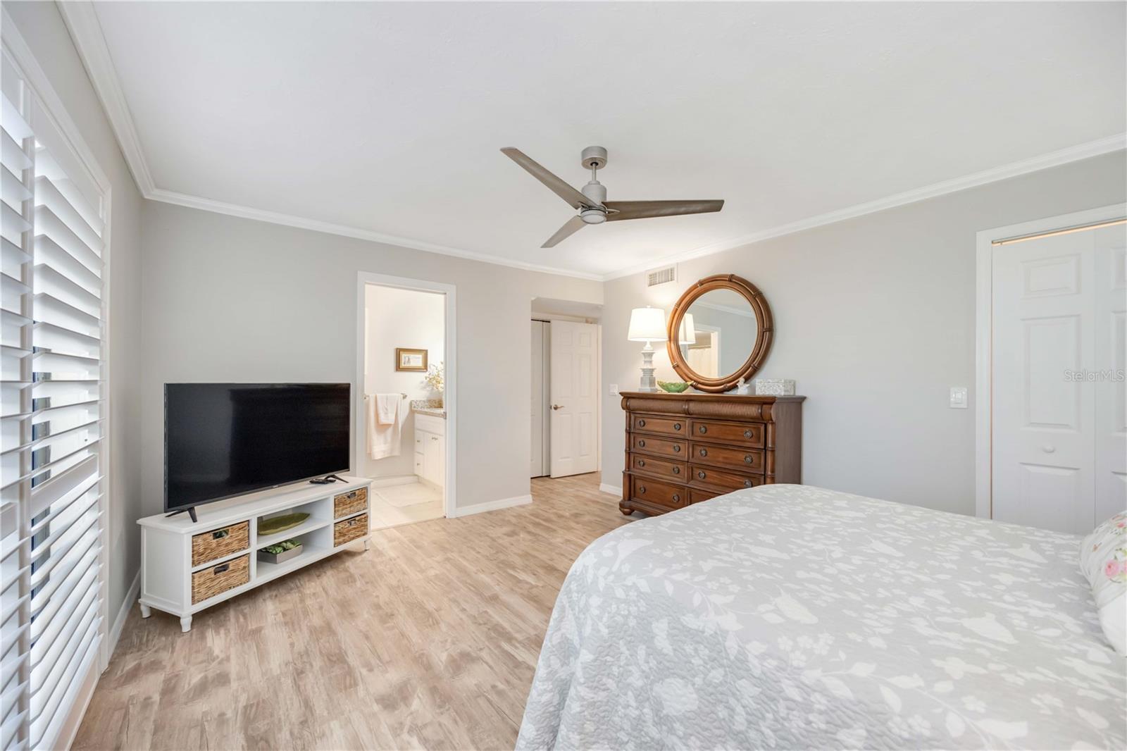1775 LAKE PL #1775B, VENICE, FL, 34293