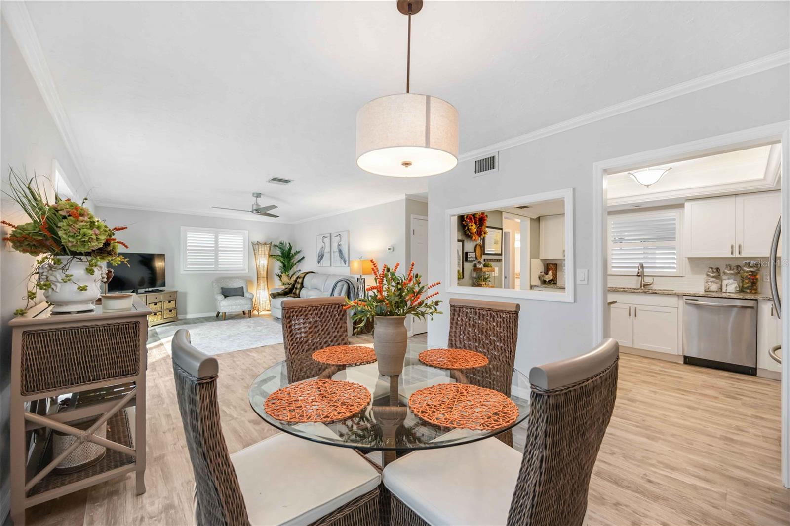 1775 LAKE PL #1775B, VENICE, FL, 34293