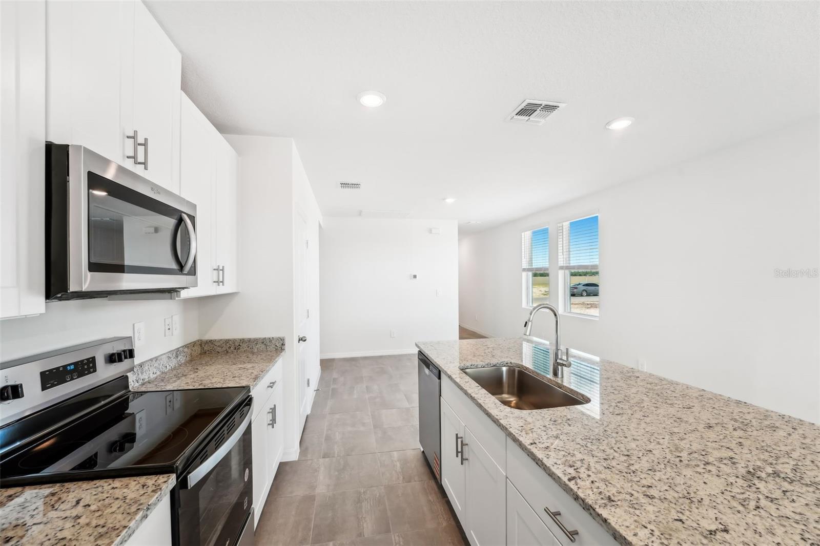 1876 BREKEY WAY, ZEPHYRHILLS, FL, 33541