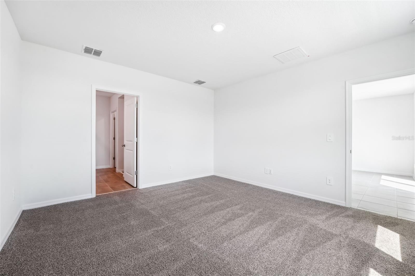 1876 BREKEY WAY, ZEPHYRHILLS, FL, 33541