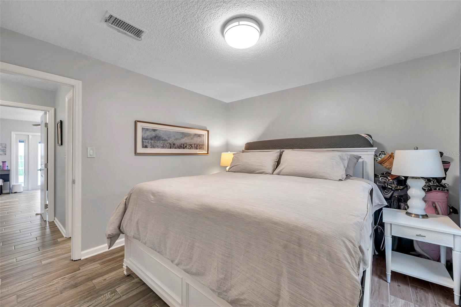 5258 BEACH DR SE, ST PETERSBURG, FL, 33705