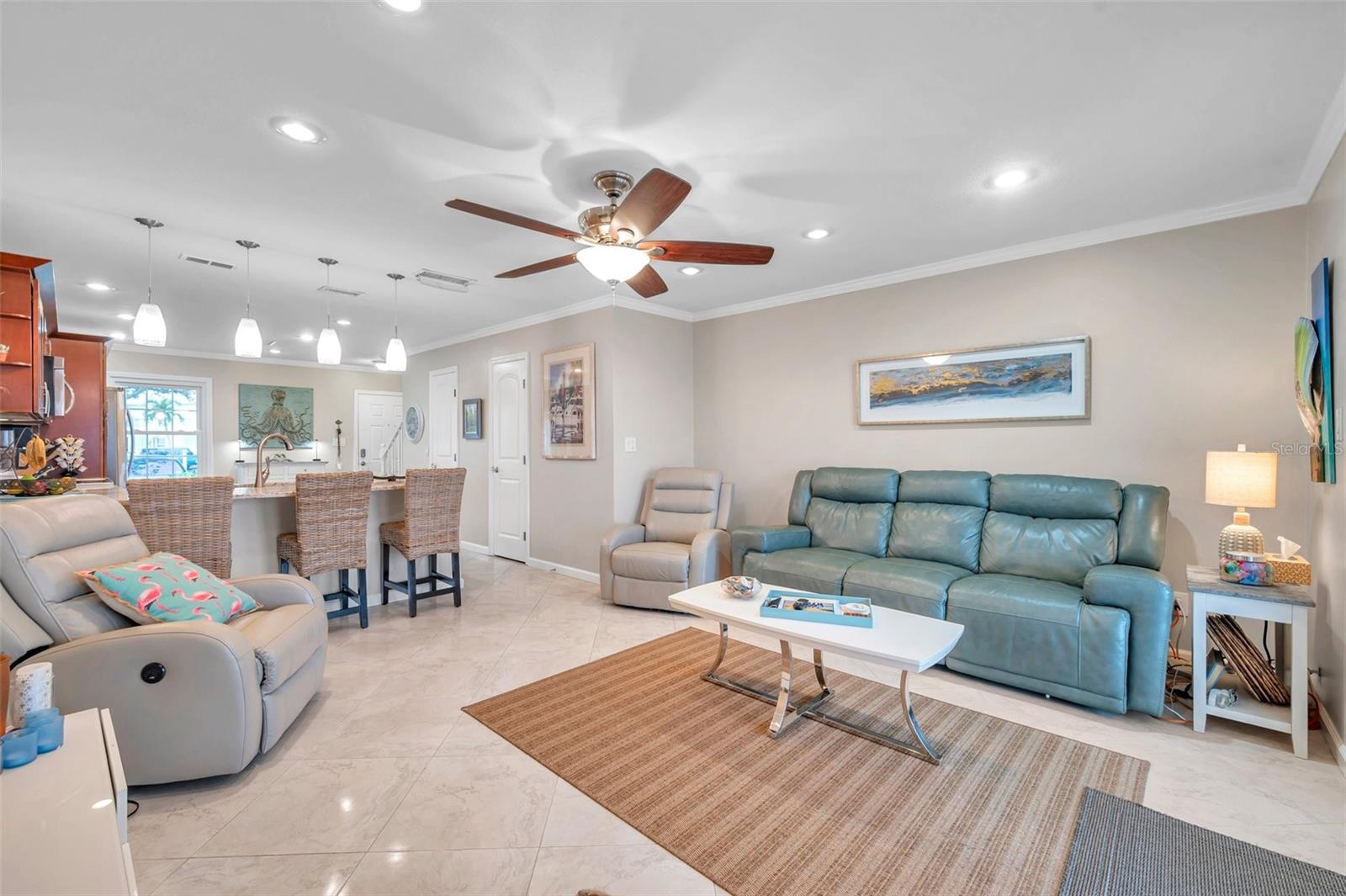 5258 BEACH DR SE, ST PETERSBURG, FL, 33705