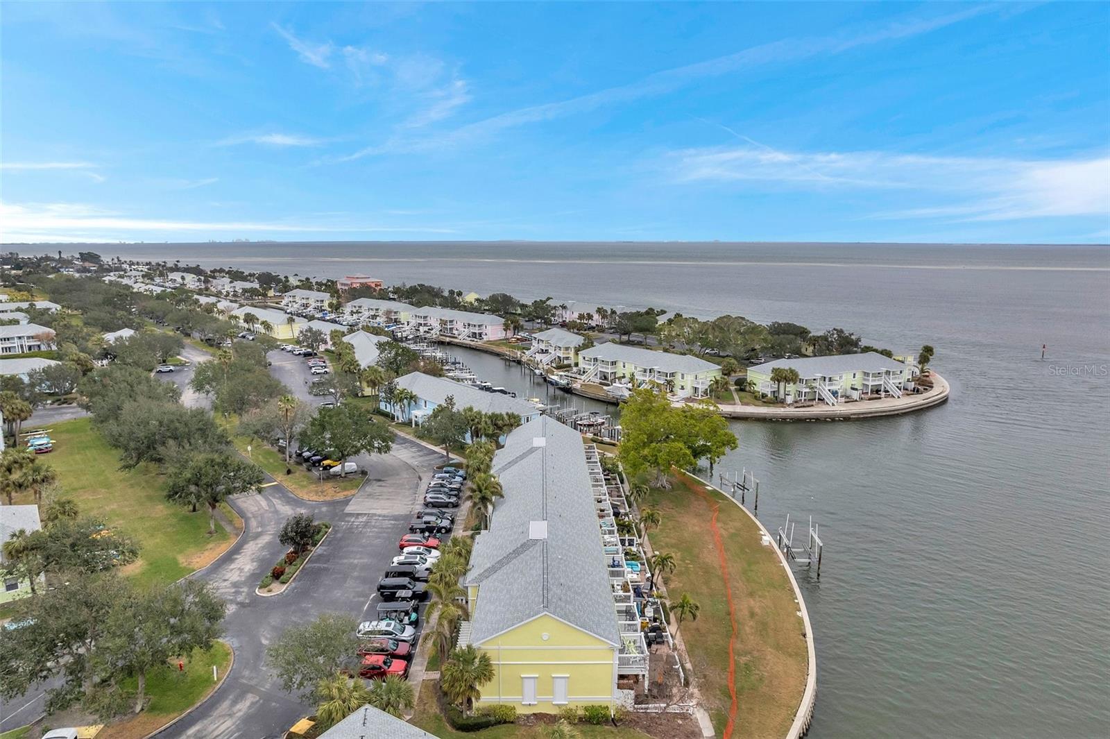 5258 BEACH DR SE, ST PETERSBURG, FL, 33705