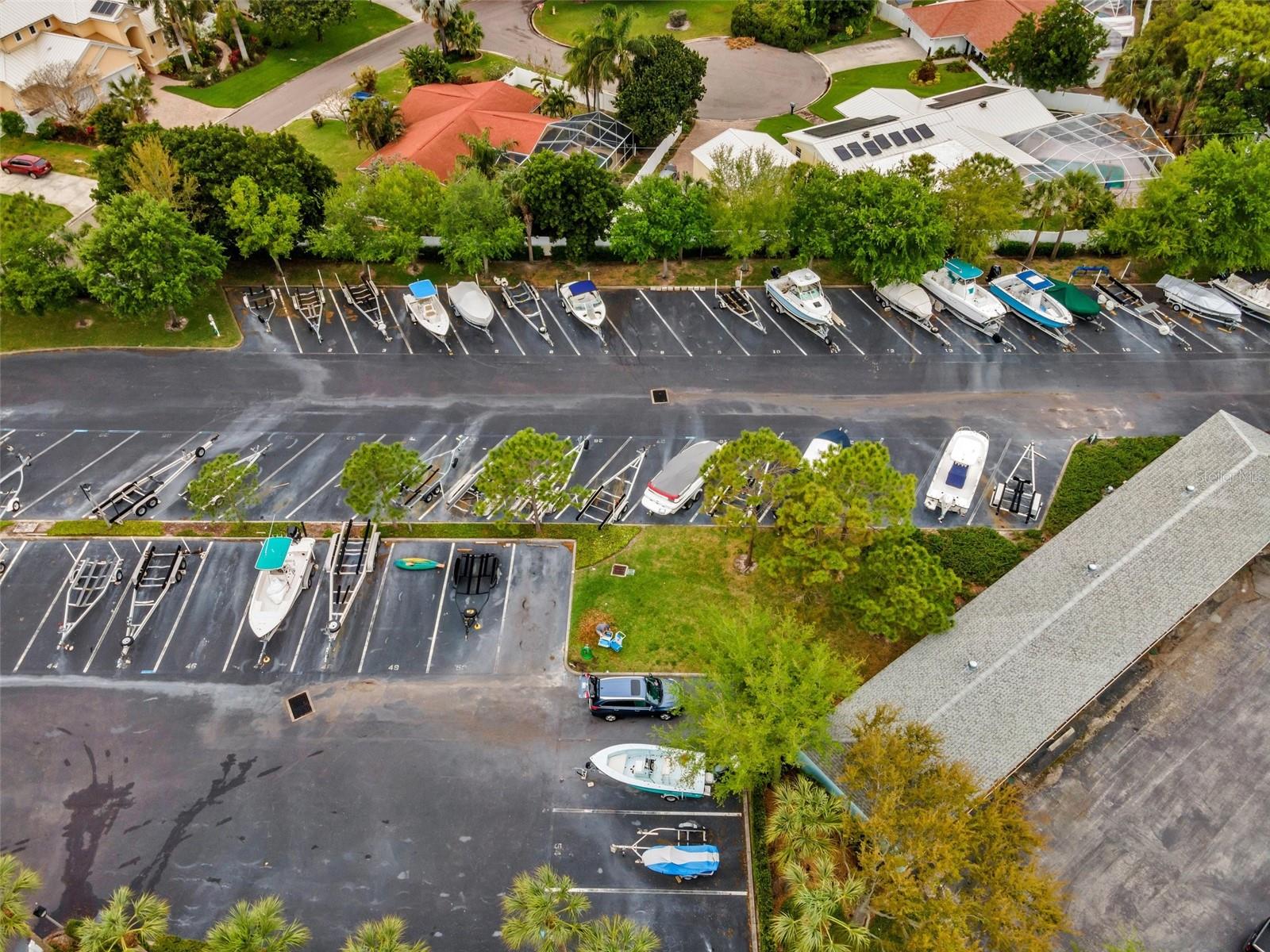 5258 BEACH DR SE, ST PETERSBURG, FL, 33705