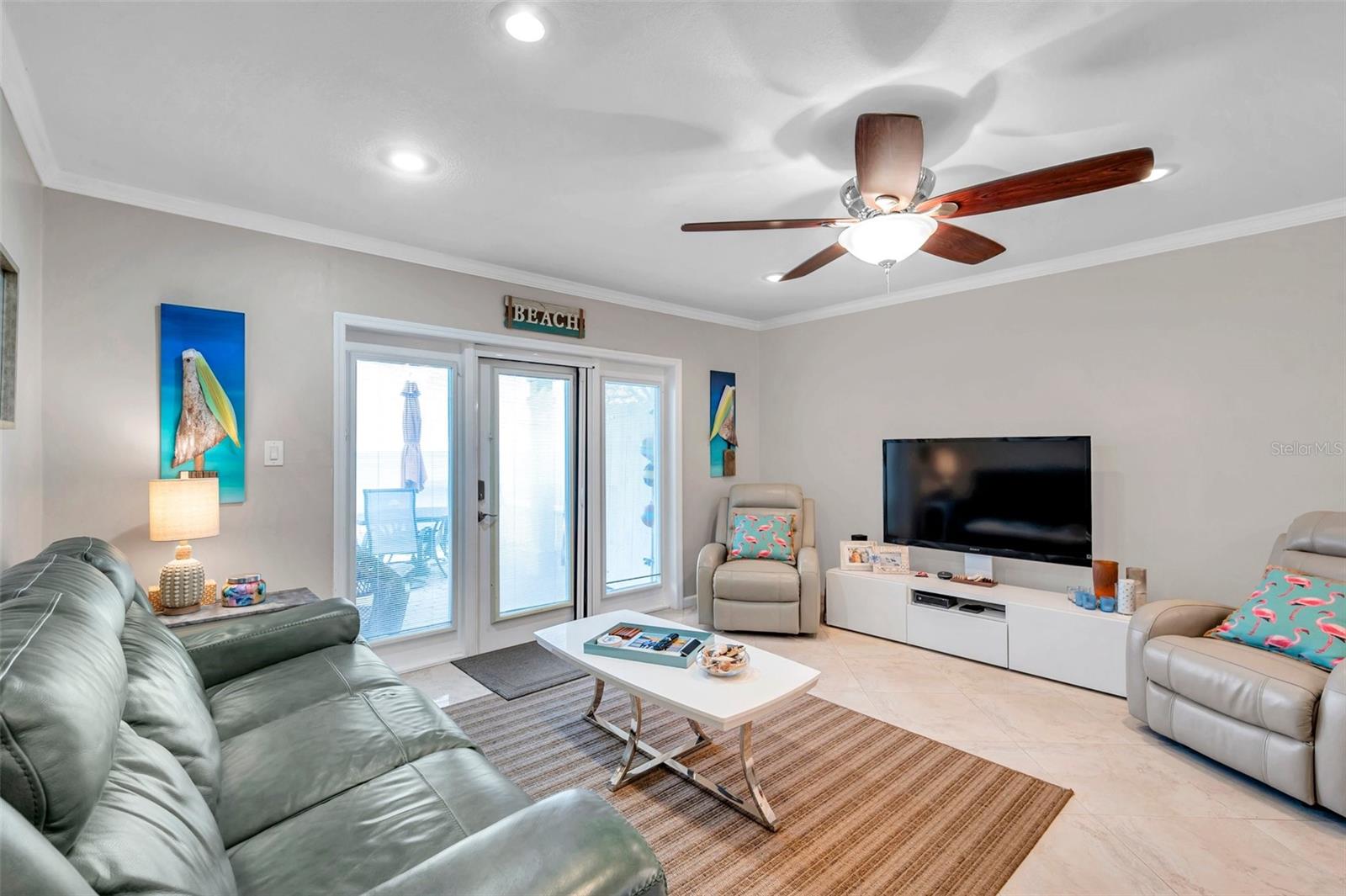 5258 BEACH DR SE, ST PETERSBURG, FL, 33705
