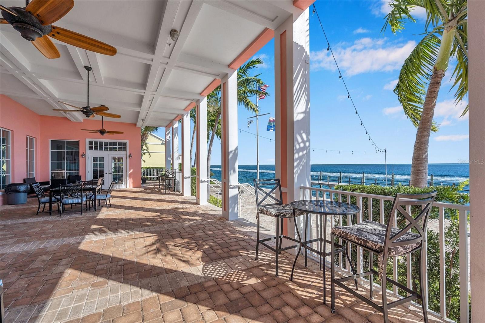 5258 BEACH DR SE, ST PETERSBURG, FL, 33705