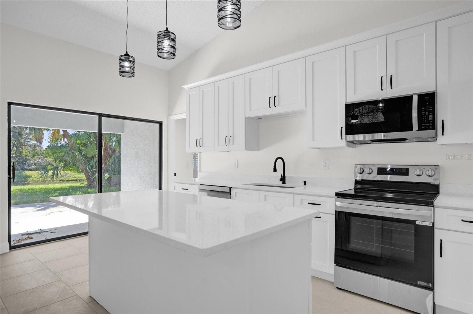 693 ROCHESTER CT, NEW SMYRNA BEACH, FL, 32168