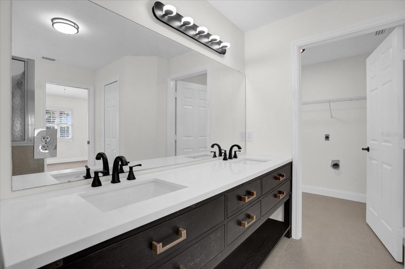 693 ROCHESTER CT, NEW SMYRNA BEACH, FL, 32168