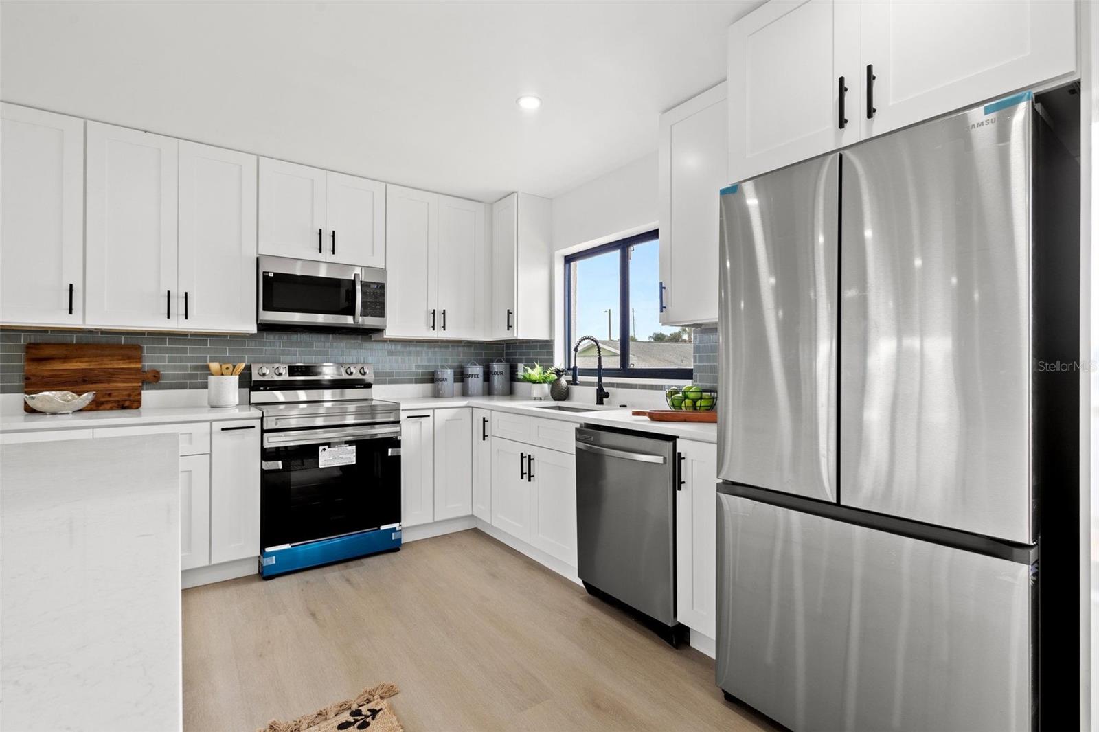 6510 ABACO DR, APOLLO BEACH, FL, 33572