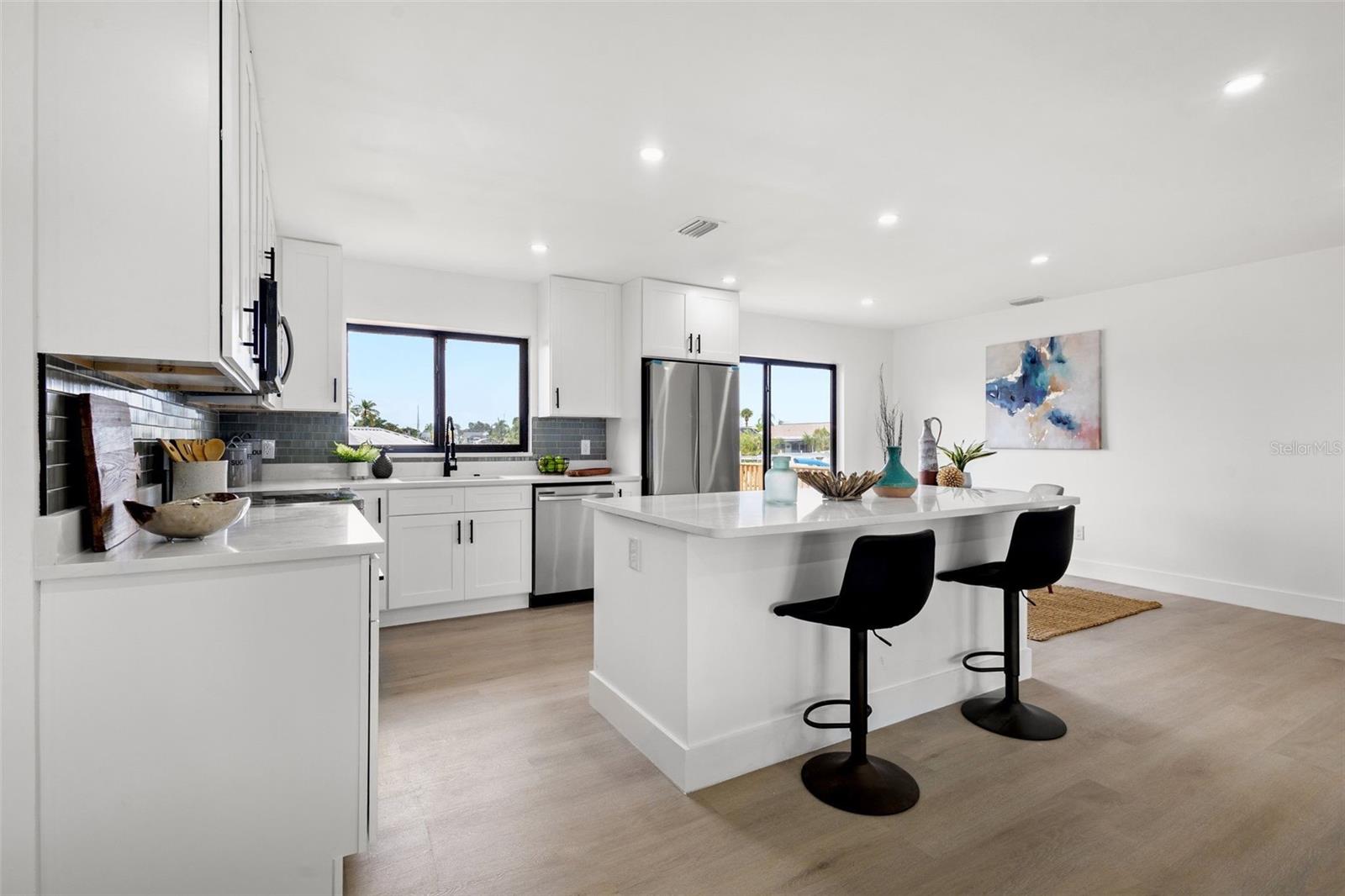 6510 ABACO DR, APOLLO BEACH, FL, 33572