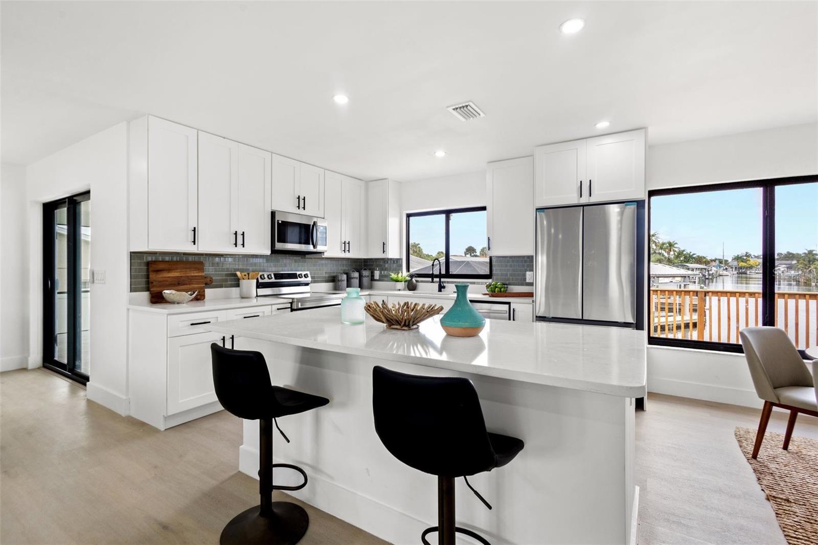 6510 ABACO DR, APOLLO BEACH, FL, 33572