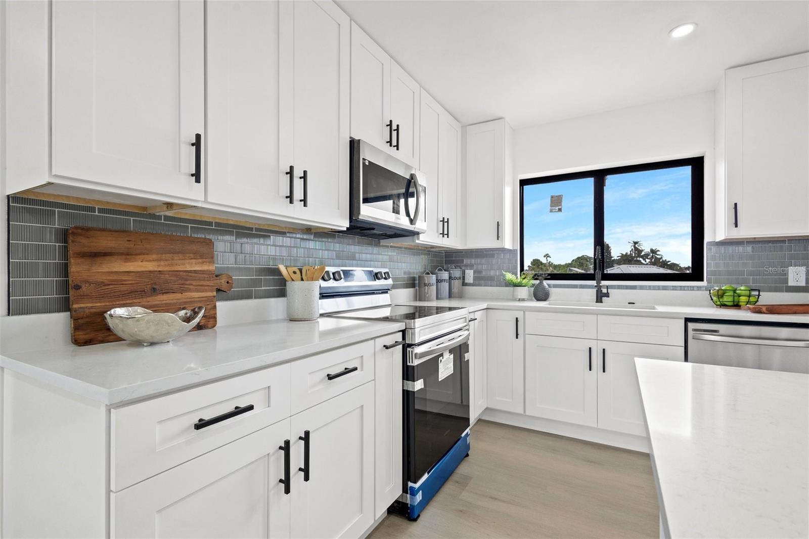 6510 ABACO DR, APOLLO BEACH, FL, 33572