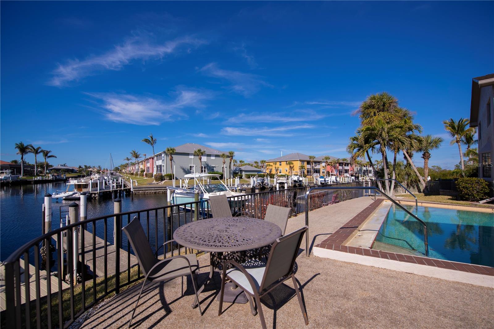 3335 PURPLE MARTIN DR #6, PUNTA GORDA, FL, 33950