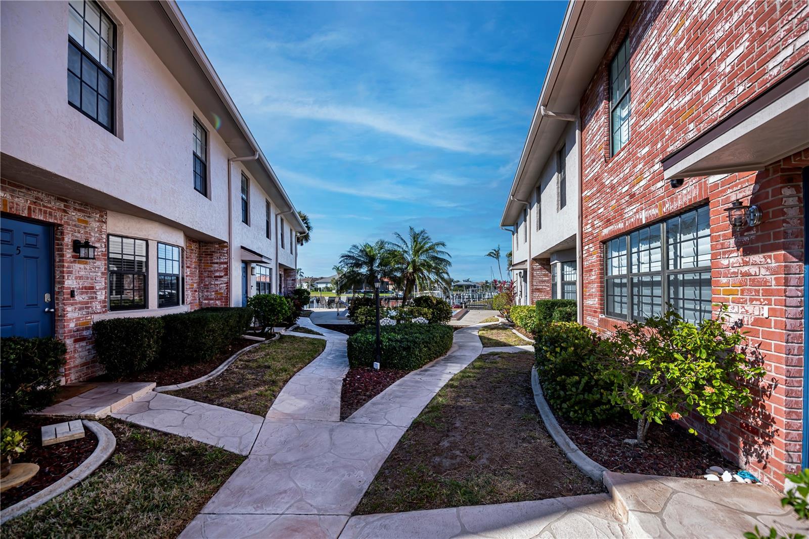 3335 PURPLE MARTIN DR #6, PUNTA GORDA, FL, 33950