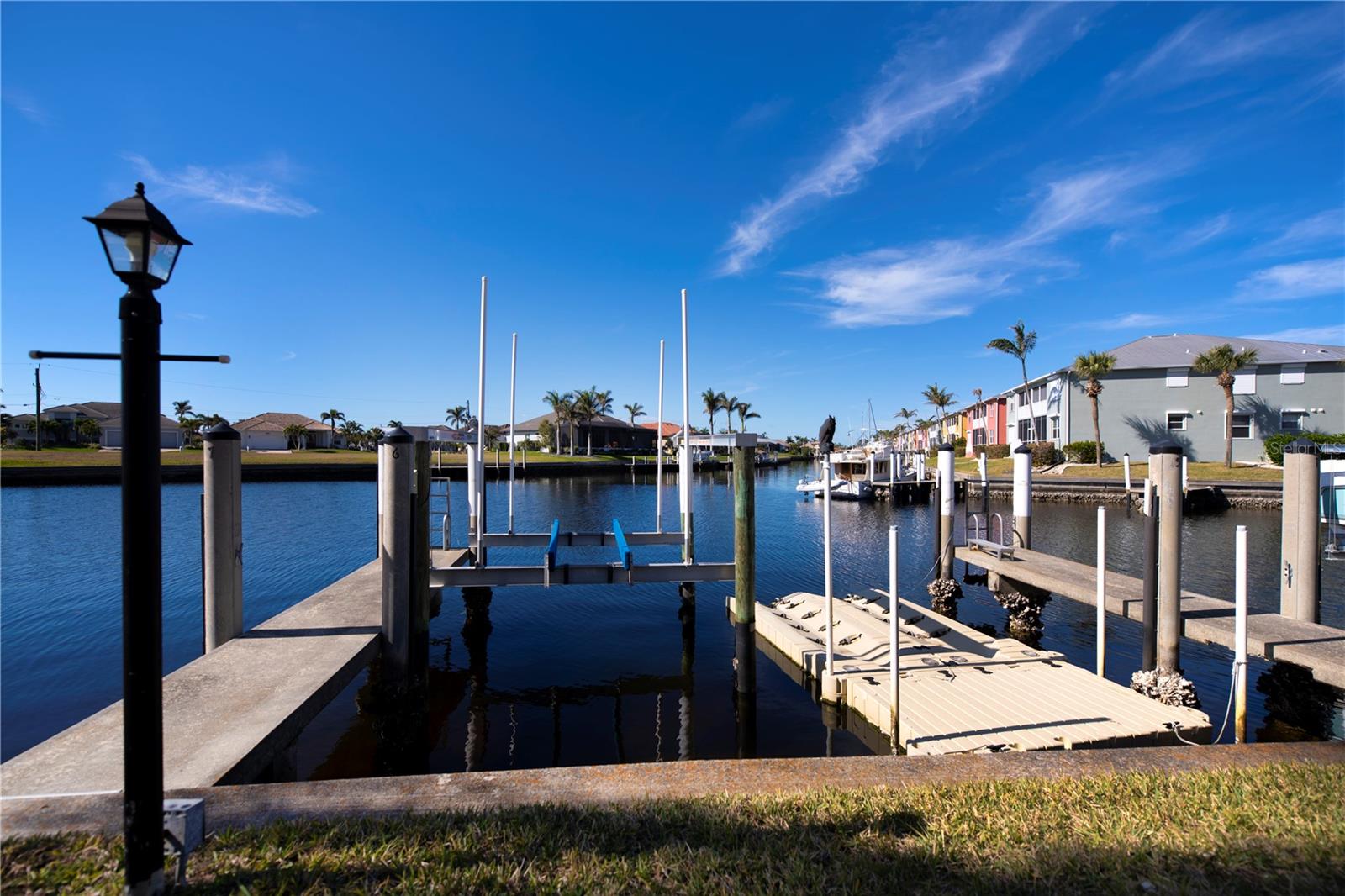 3335 PURPLE MARTIN DR #6, PUNTA GORDA, FL, 33950
