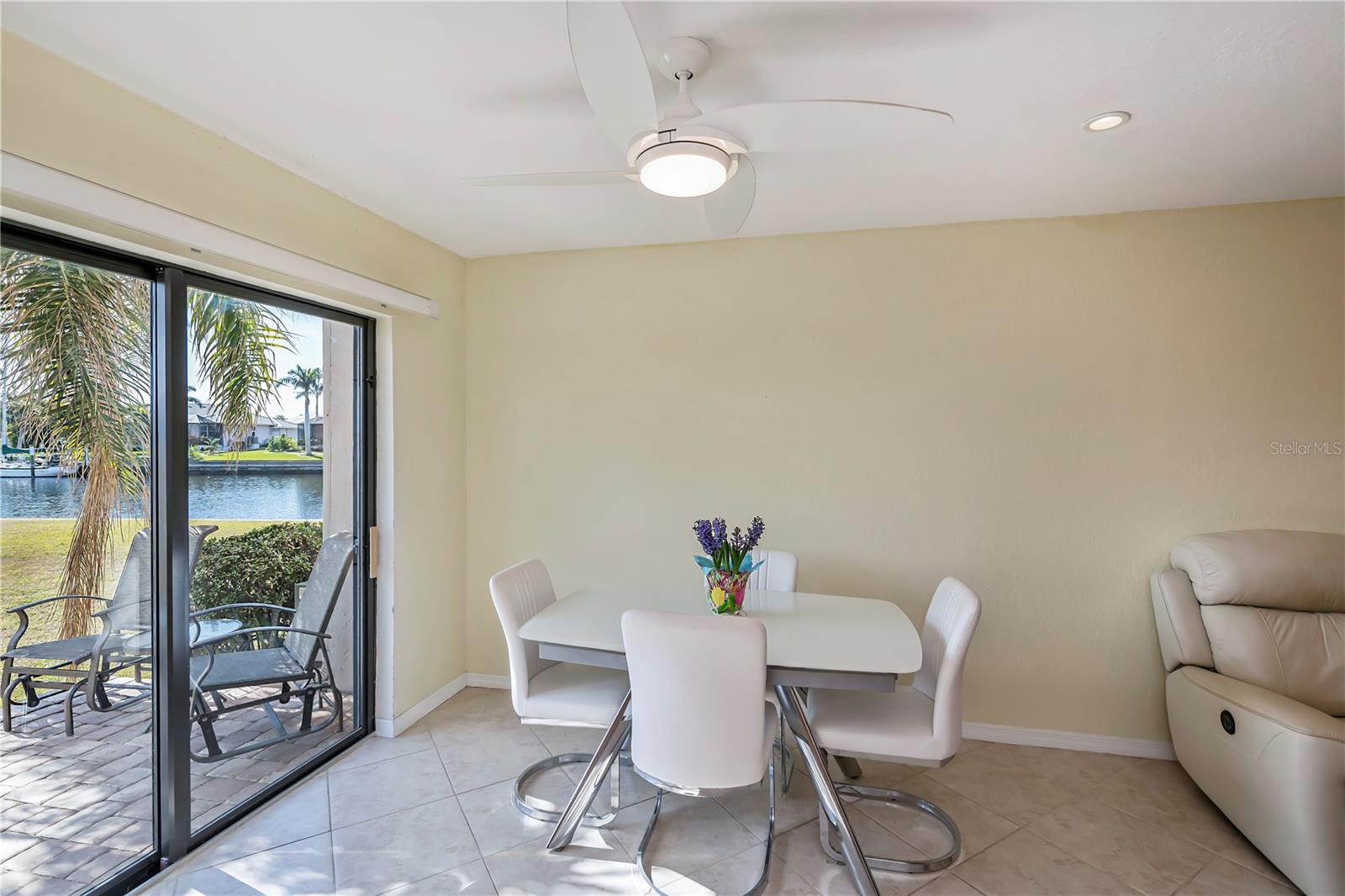 3335 PURPLE MARTIN DR #6, PUNTA GORDA, FL, 33950