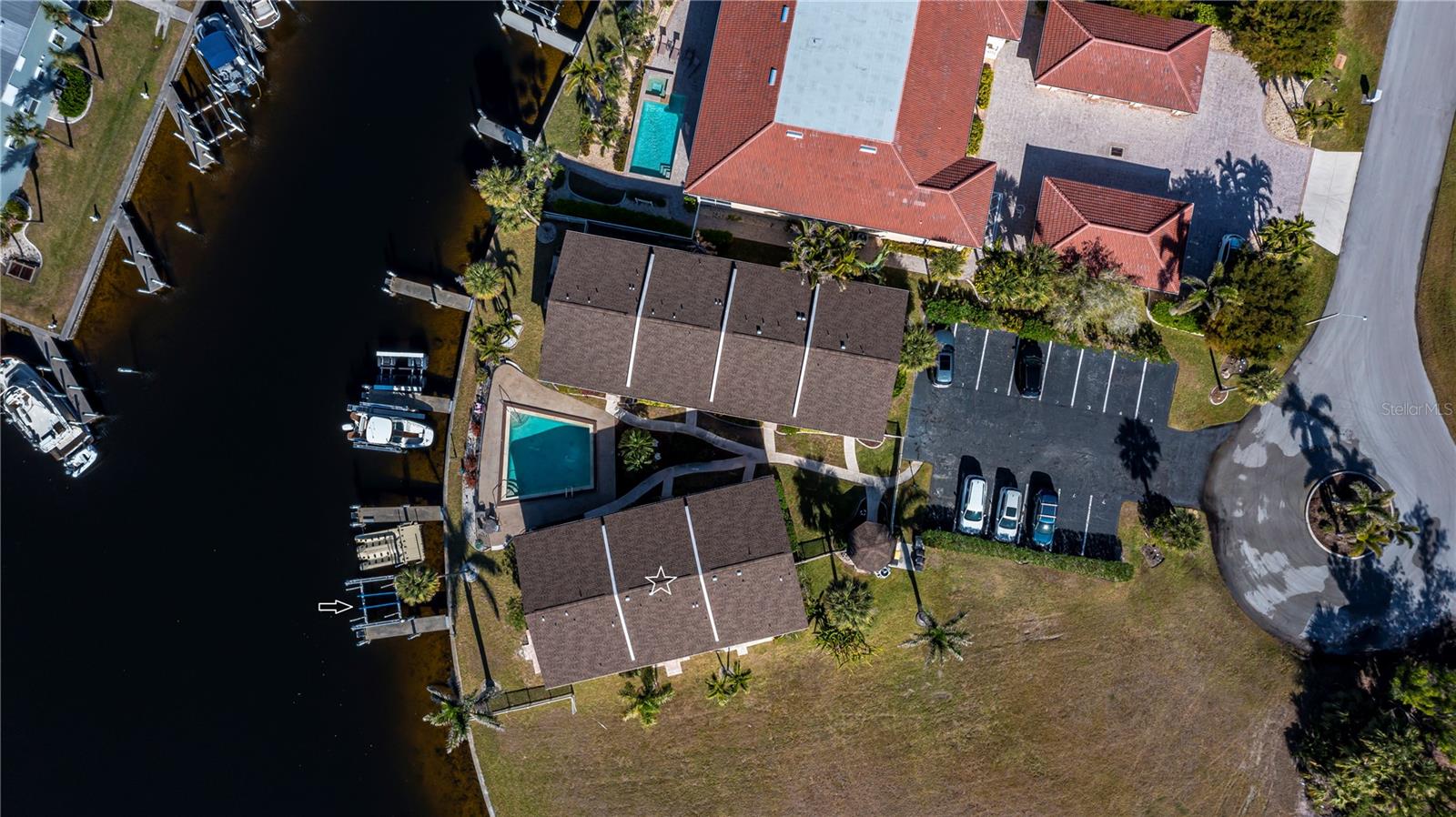 3335 PURPLE MARTIN DR #6, PUNTA GORDA, FL, 33950
