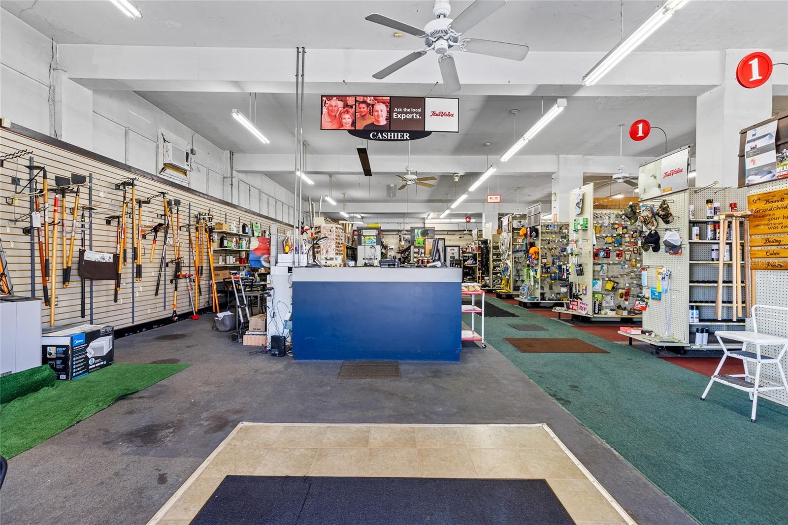 18493 HIGH SPRINGS MAIN STREET, HIGH SPRINGS, FL, 32643