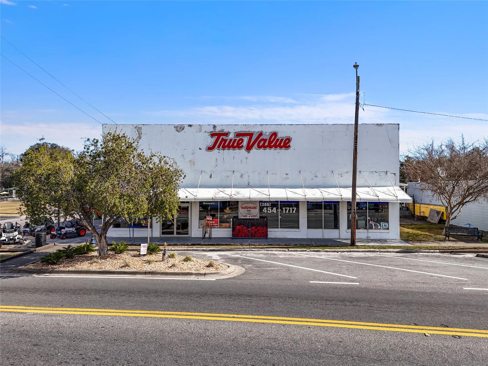 18493 HIGH SPRINGS MAIN STREET, HIGH SPRINGS, FL, 32643