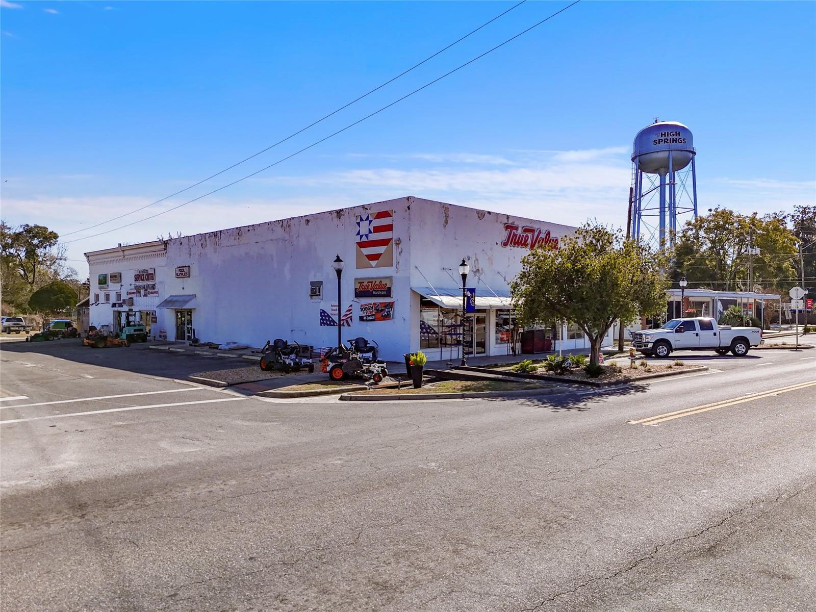 18493 HIGH SPRINGS MAIN STREET, HIGH SPRINGS, FL, 32643