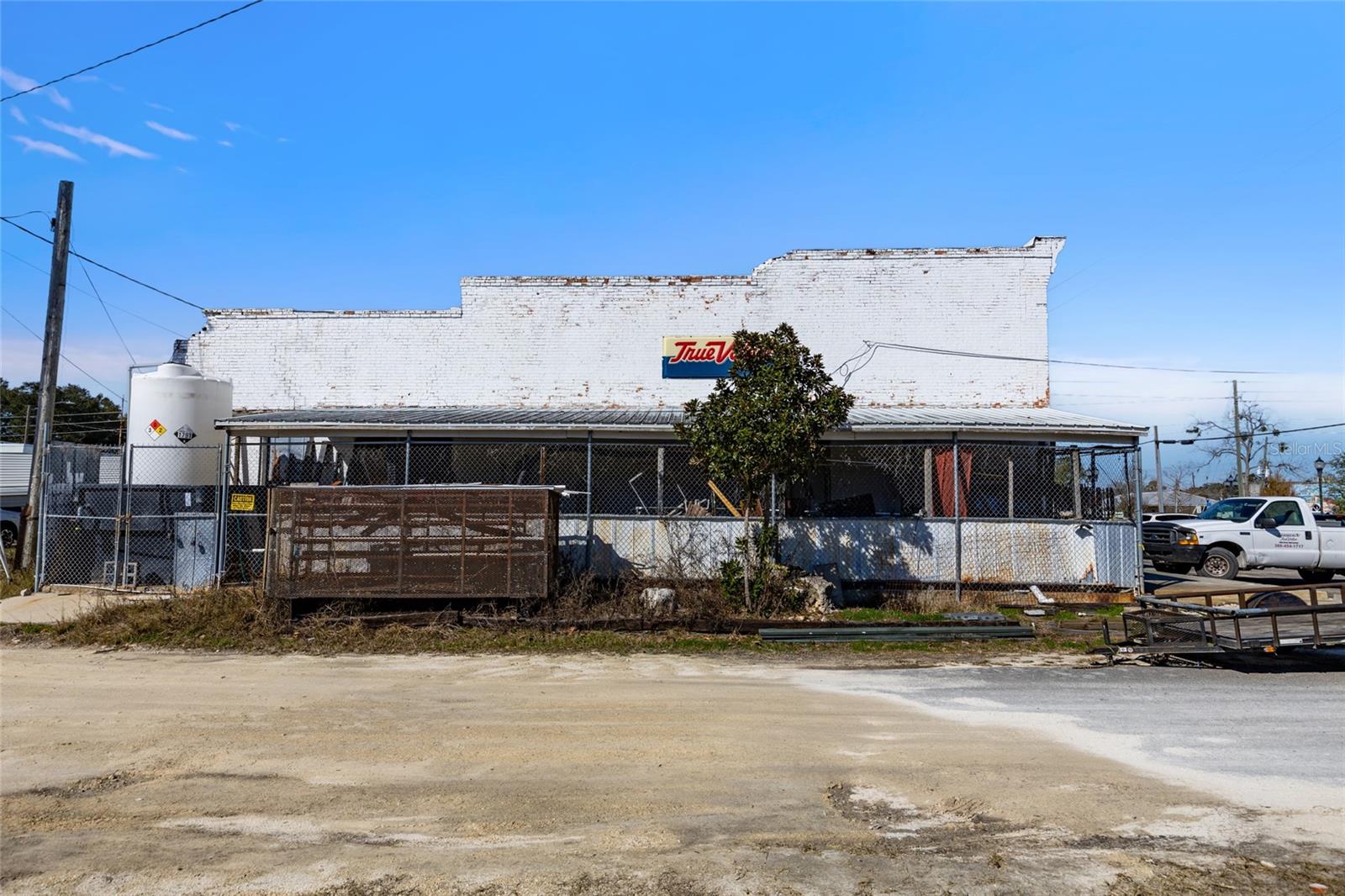 18493 HIGH SPRINGS MAIN STREET, HIGH SPRINGS, FL, 32643